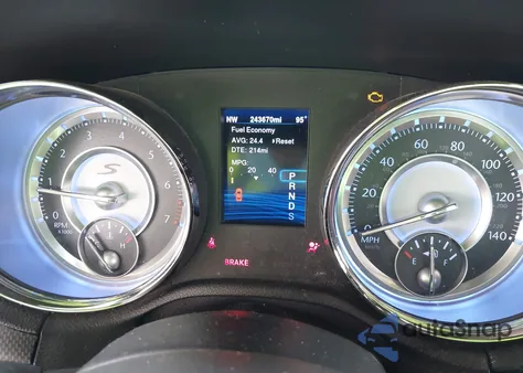 2014 Chrysler 300 300S из США, поврежденный, VIN 2C3CCABG7EH200479